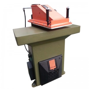 Cipőkészítés keresztező talpnyomó géppel