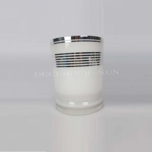 Elegáns fehér ezüst vonal üveg fürdőszoba szett