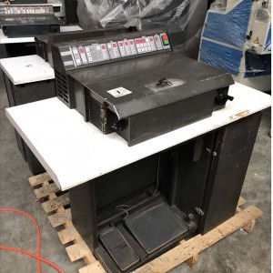 számítógépesített használt olasz COMELZ SS20 bőrvontató gép