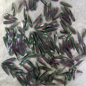 Színváltó kövek szintetikus szanitán diaszpóra