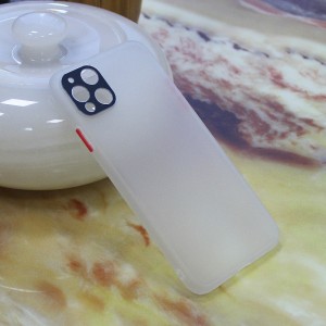 iPhone11 mobiltelefon tok fém kameravédővel és független gombokkal