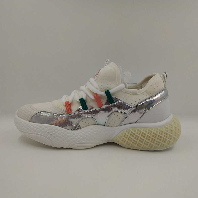 Divatos sportcipő-001