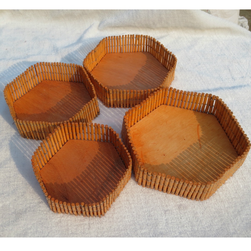 Szárított gyümölcs tároló kosár