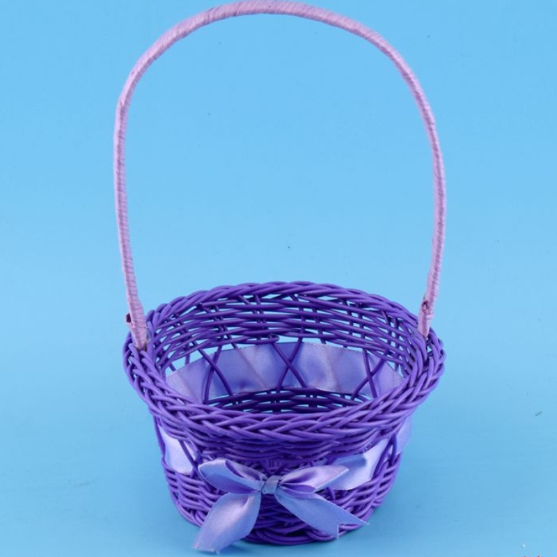 Díszítő kosár fogantyúval