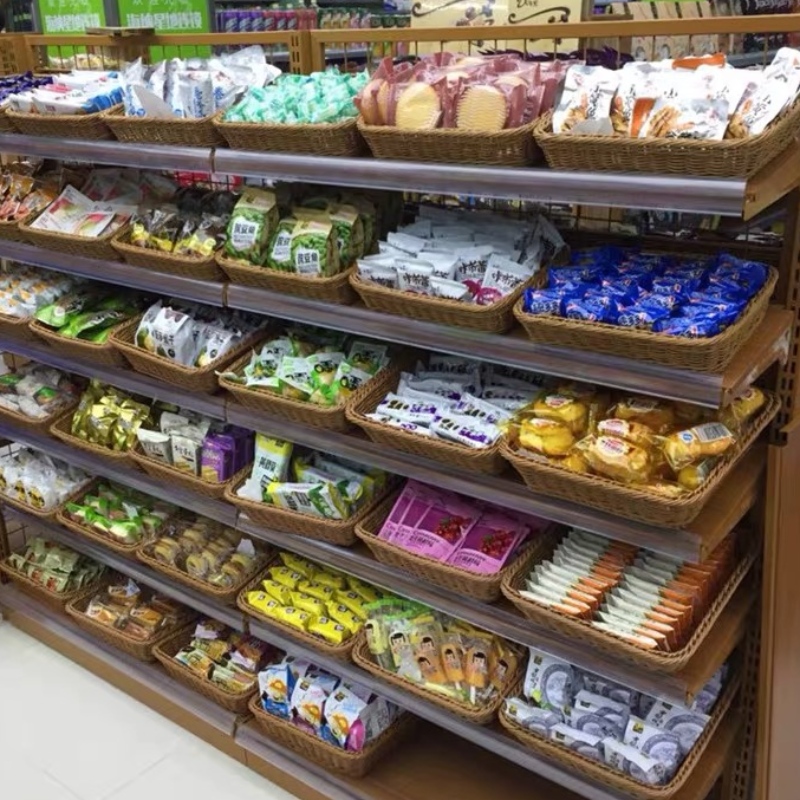 Szupermarket kirakati kosár