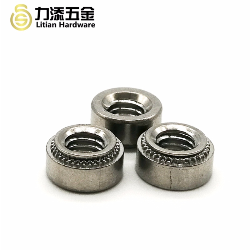 rozsdamentes acél M3-M12 csikorgó dió