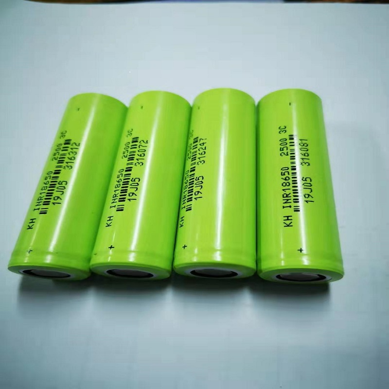 18650-2500mAh 9Wh 3C lítium-ion akkumulátor