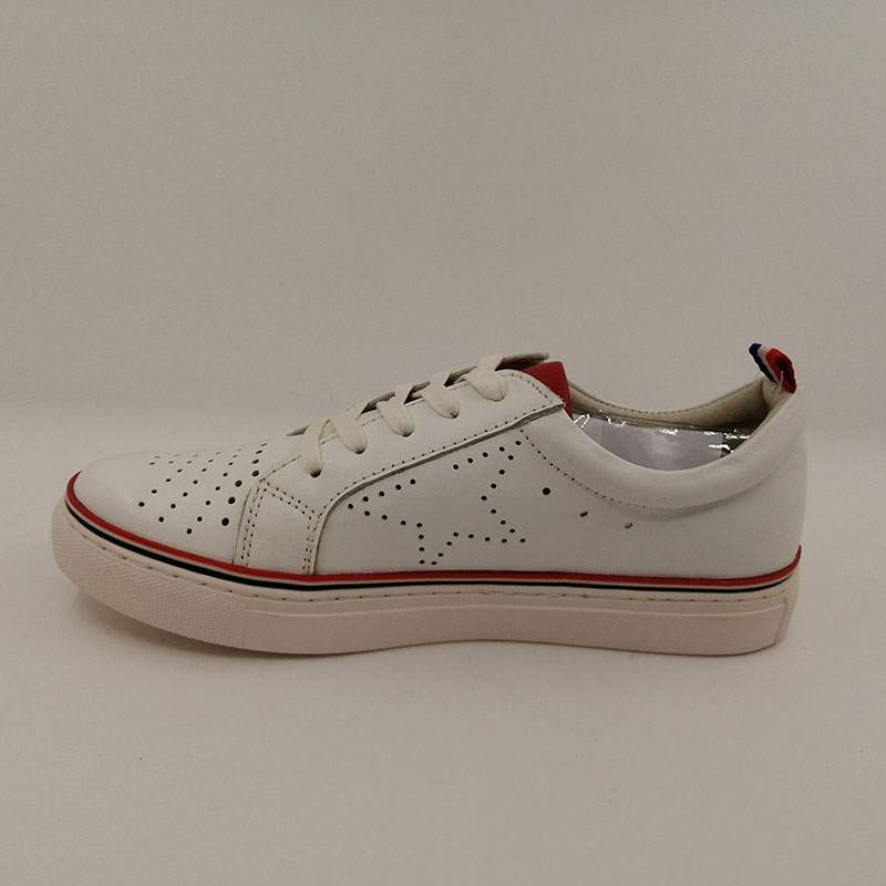 Alkalmi cipő / Sneaker-004