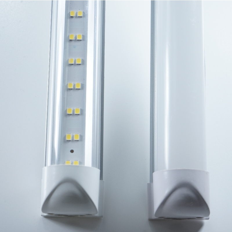 Kétsoros, lapos T8 integrált LED-cső lámpatest