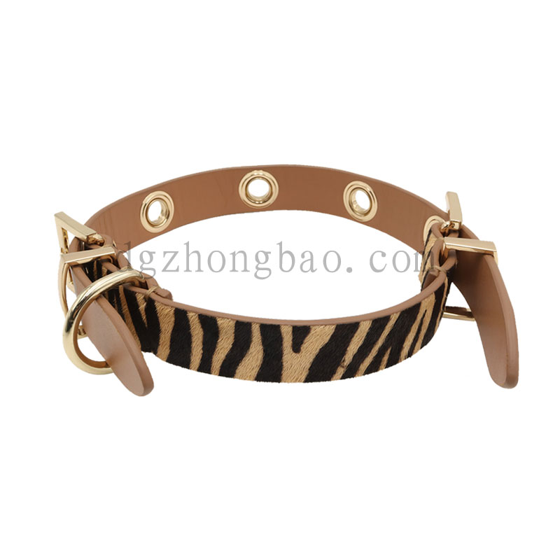 Kedvtelésből tartott póráz, megfelelő ló bőrből készült, stílusos, eredeti kutyagallér