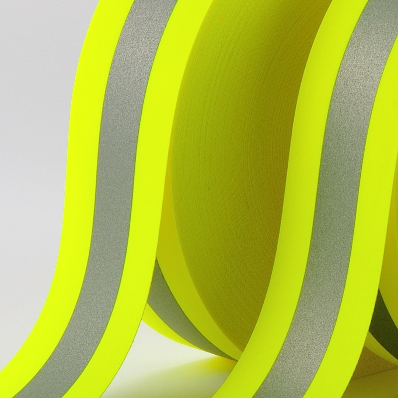 Y-7002 Tűzkésleltető figyelmeztető szalag