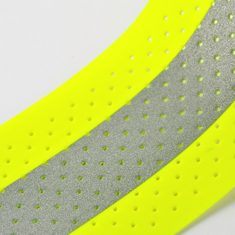 Y-7002H Tűzkésleltető figyelmeztető szalag lyukakkal