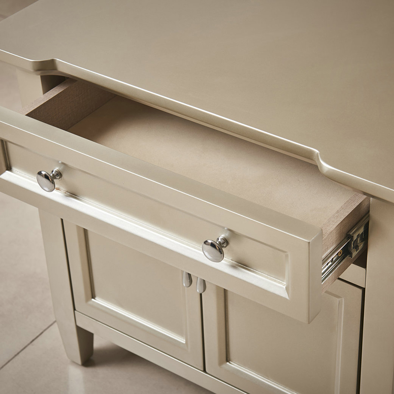 Klasszikus kialakítású modern háztartási bútor hálószoba szett