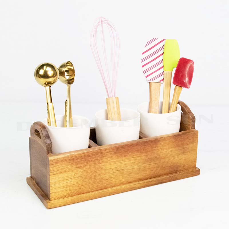 Felhasználóbarát konyhai eszköz és tartó