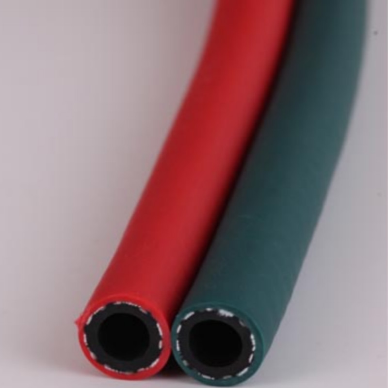 Műanyag 8 mm-es rugalmas, hegesztett, levegős gáz poli csöpögő csövek upvc csőcsatlakozással