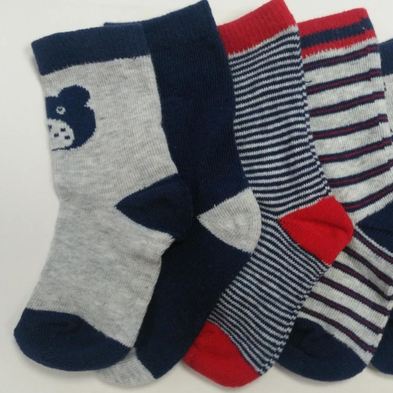 egyedi gyártású zokni