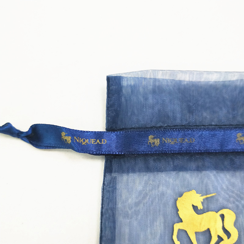 SGS56 puszta húzózsinór személyre szabott, kis méretű Organza ajándék táskák parfümolaj ékszerekhez