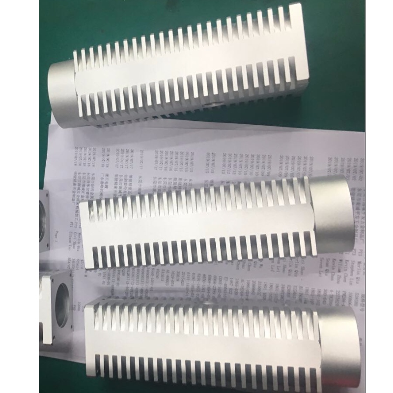 Nagy pontosságú CNC darálás/CNClathe/A6061 Homokrobbantás/Tiszta anodizálás