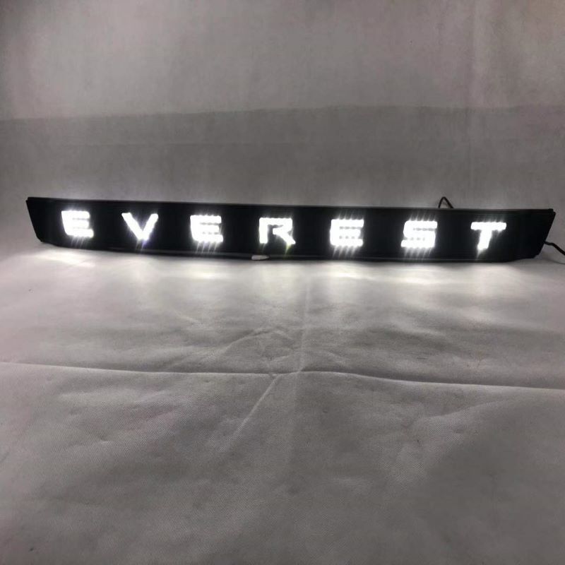 Féklámpa a Ford Everesthez, a hátsó lámpa a Ford Everesthez