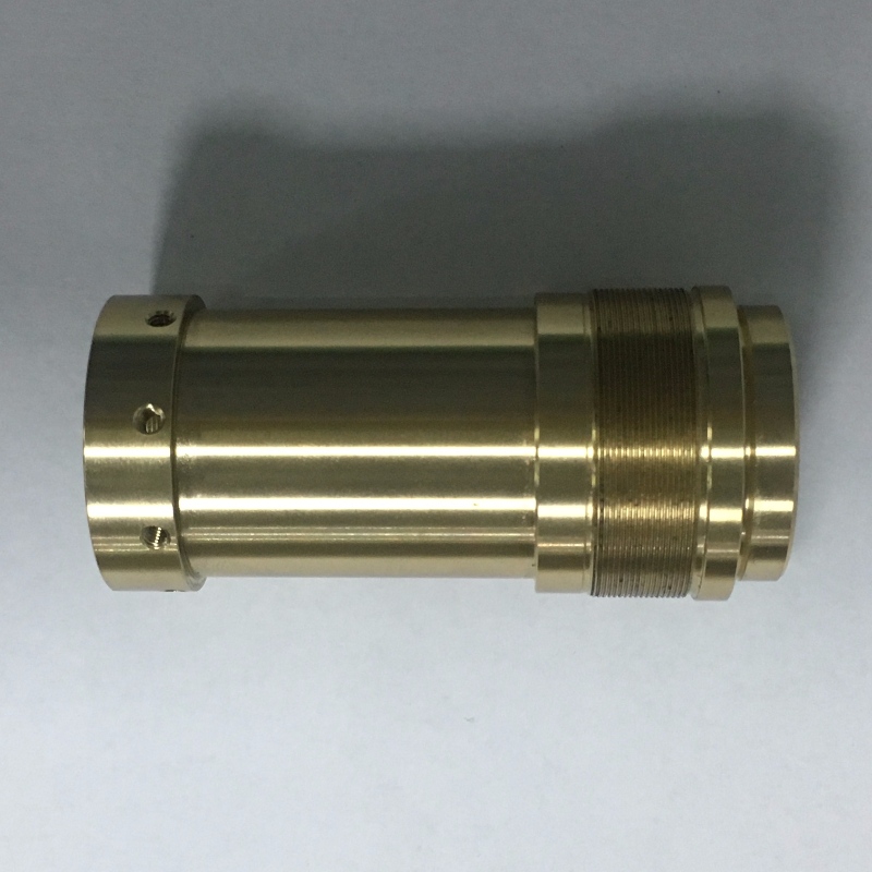 CNC eszterga \/ Szűk koncentrikus tolerancia \/ Anyag Sárgaréz c36000