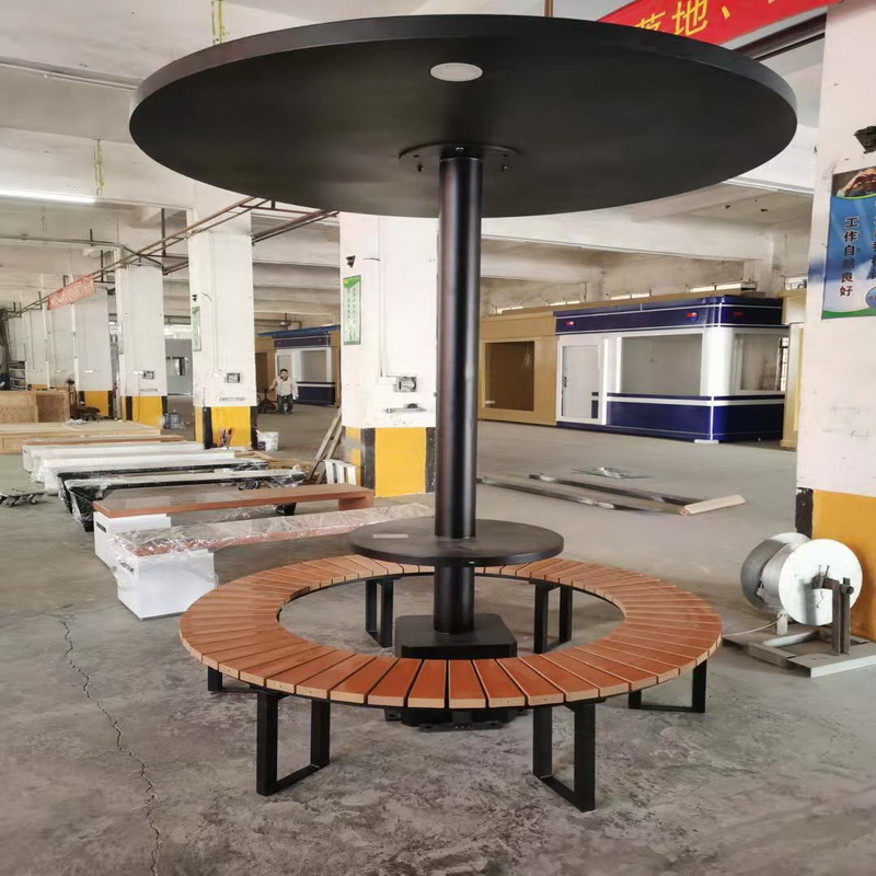 Mobiltelefon töltőállomás pihenőhelyén használjon testreszabott színű városi intelligens üléseket