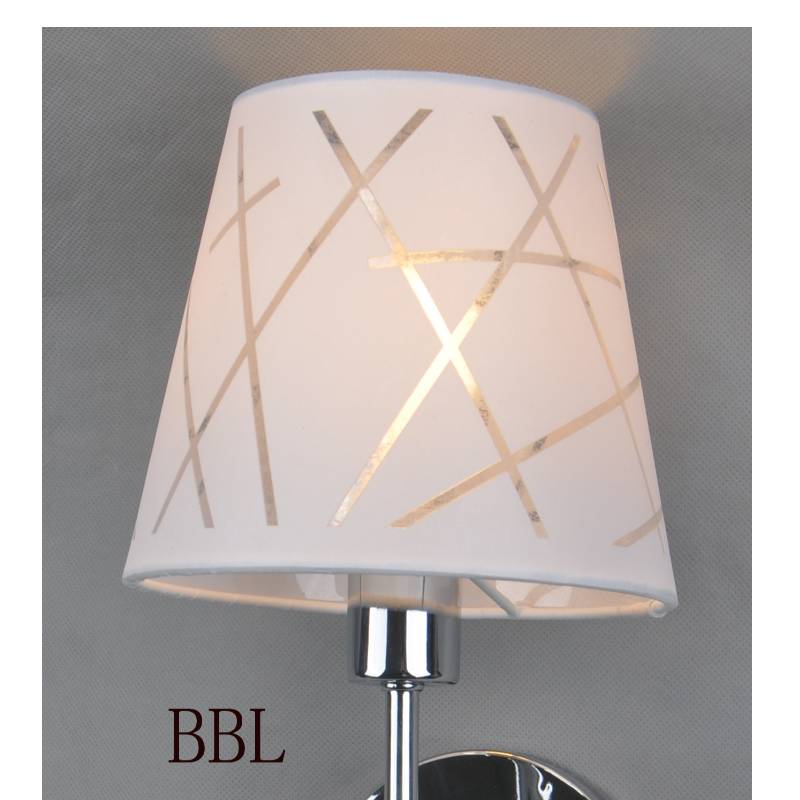 Fallámpa, amelynek szövetárnyalata van