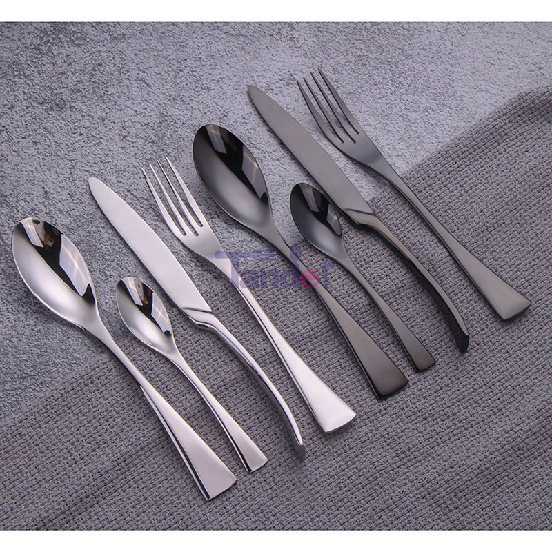 otthoni esküvő 4db elegáns rózsa arany inox evőeszközkészlet