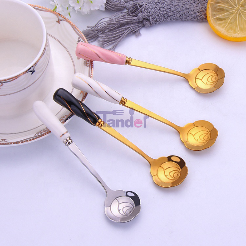 Kreatív evőeszköz arany virágforma kávéspoon rozsdamentes acél teakanál