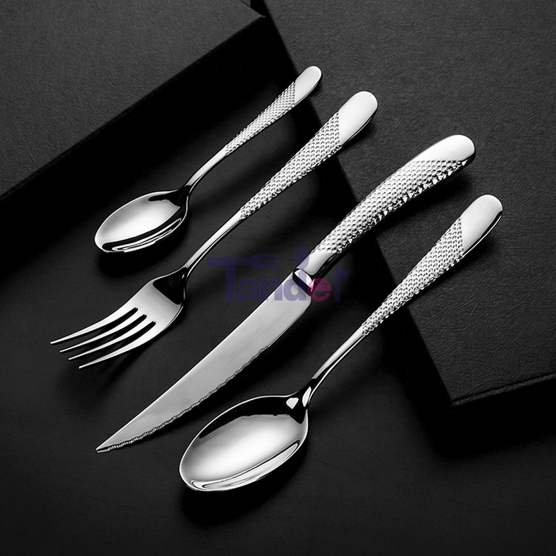 magas tükörfényű 18\/8 laposáru-royal esküvői rozsdamentes acél evőeszköz készlet