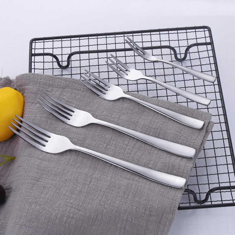 Morden 19PCS egyszerű \/ klasszikus kialakítású tükör lengyel fém étkészlet készlet