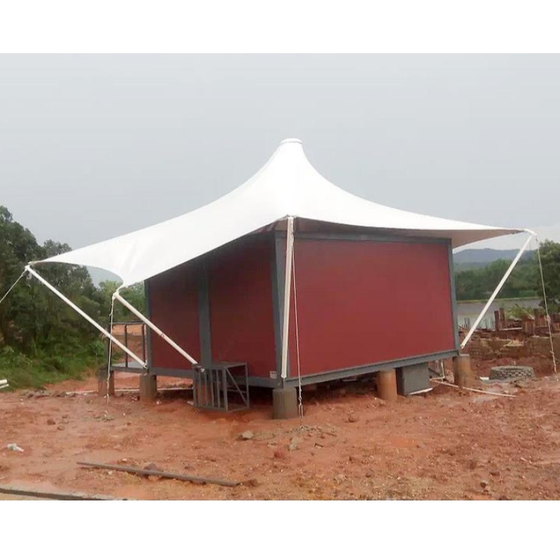 Kültéri acélvázas luxus üdülő sátrak korróziógátló kezeléssel