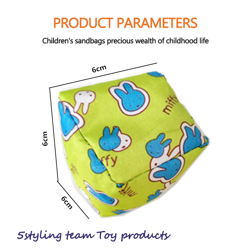 Gyerekjátékok, sportcikkek, játékok, homokzsákok, labdák, rajzfilmek gyermekeknek, homokzsákok, padlóállványok, forró áruk