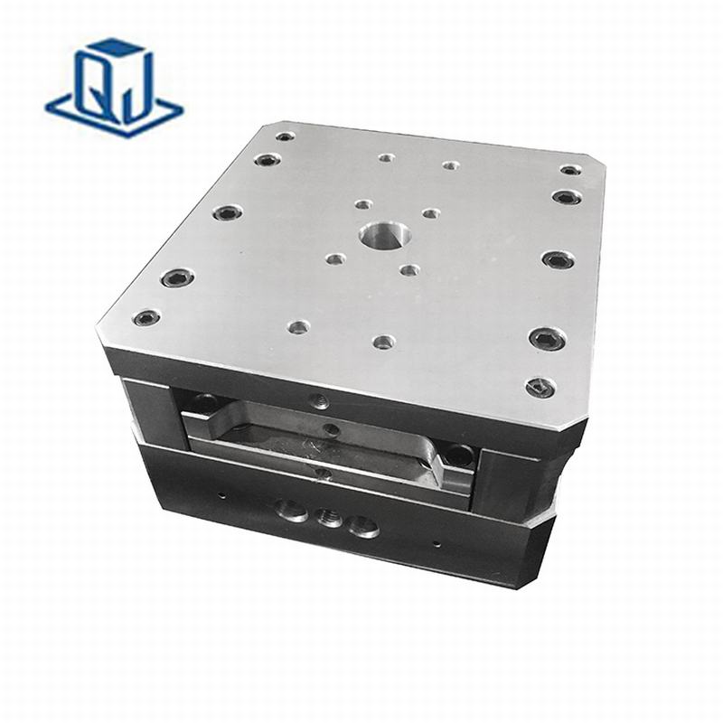 fecskendezési penész