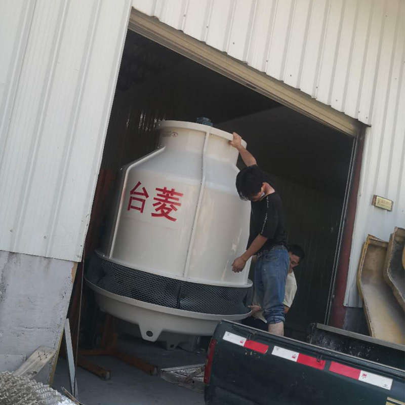 23.4M3 \/ H vízáramú ellenáramú FRP hűtőtorony