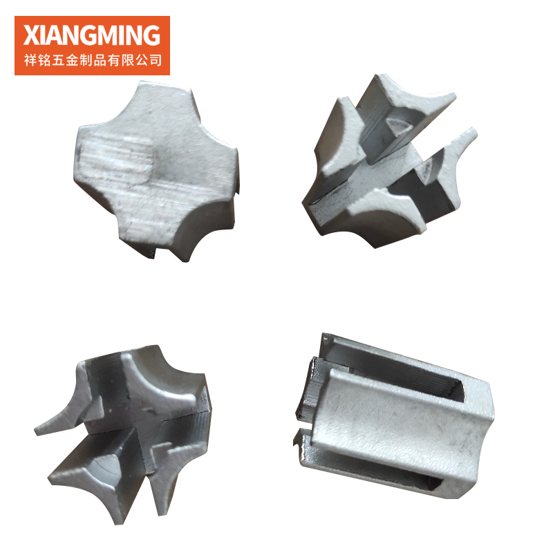 Automatikus alkatrészek