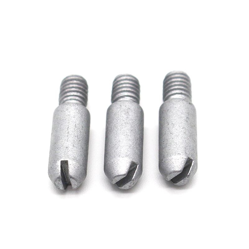 Rozsdamentes acél sokszoros csavarok 5G telefonos kommunikációs géphez