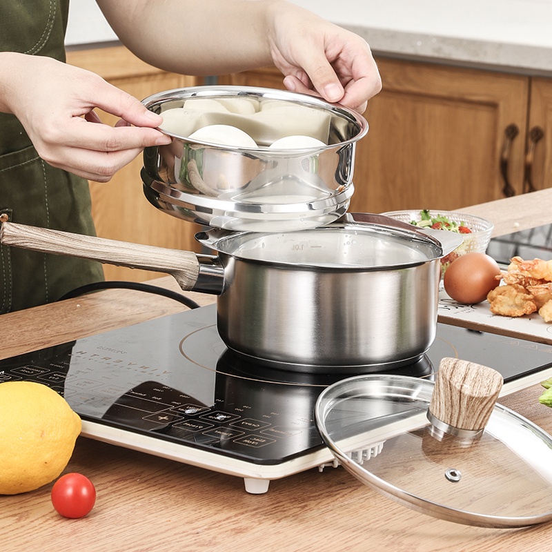 liszt alakú 2 rétegű rozsdamentes acélból készült tejedény nyeltel és fedővel