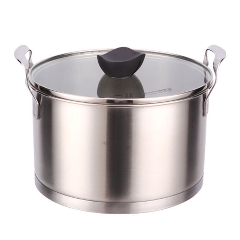 rozsdamentes acél edény fedővel