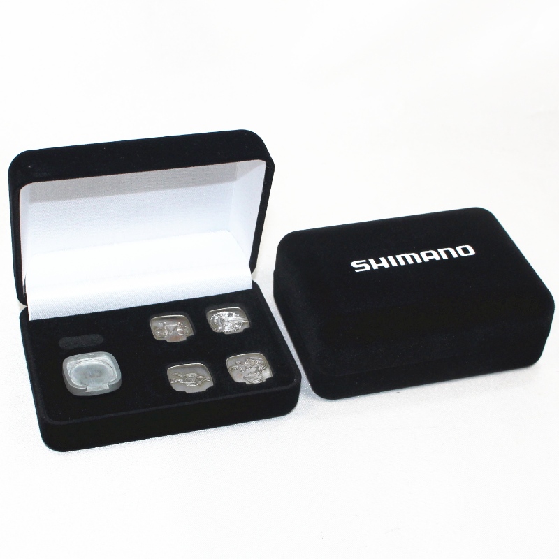 A D-26L tárgy alakú Velvet Box mandzsettagombhoz, nyakkapocshoz, mm.95*68*36, súlya 65g