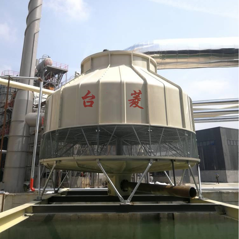 A különbség a nem töltött hűtőtorony és a csomagolt hűtőtorony között