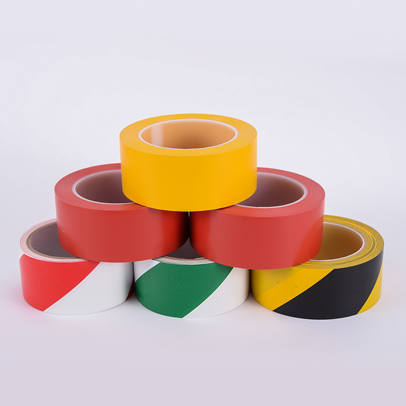 Földterület határoló szalag biztonsági figyelmeztetés vízálló kopásálló Sárga Fekete Zebra szalaggal