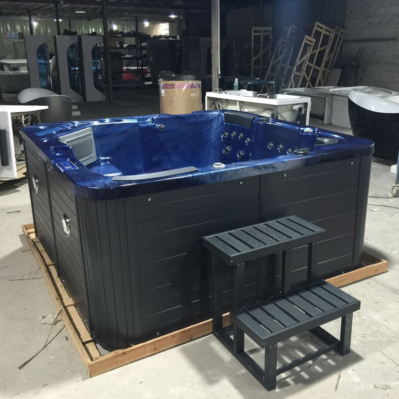 Kültéri fürdőfürdő/ nagy méretű úszómedence/ kültéri kerti úszómedence