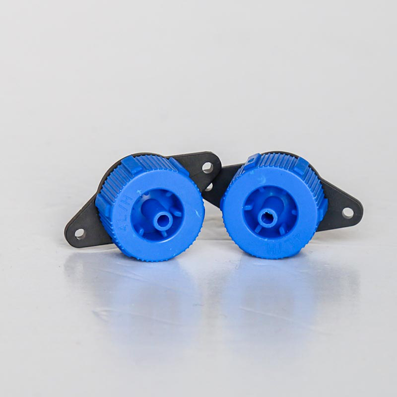 Nyomáskiegyenlítő emitter