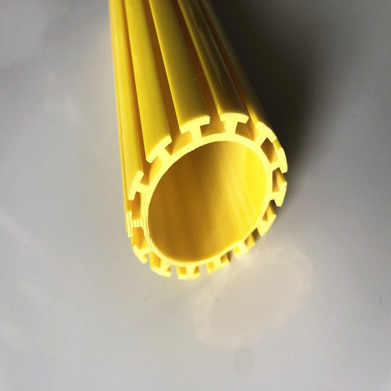 egyedi gyártású extrudált PVC profilú cső műanyag csőprofil nyalóka támasztó csúszó réshez