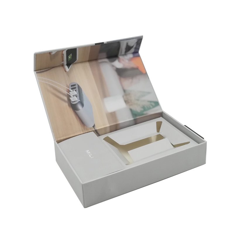 Egyedi karton power bank csomagoló dobozok buborékfóliával