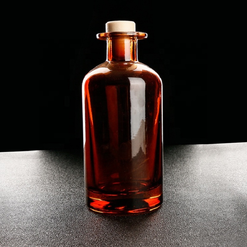 Kiváló minőségű színes nád diffúzor üveg