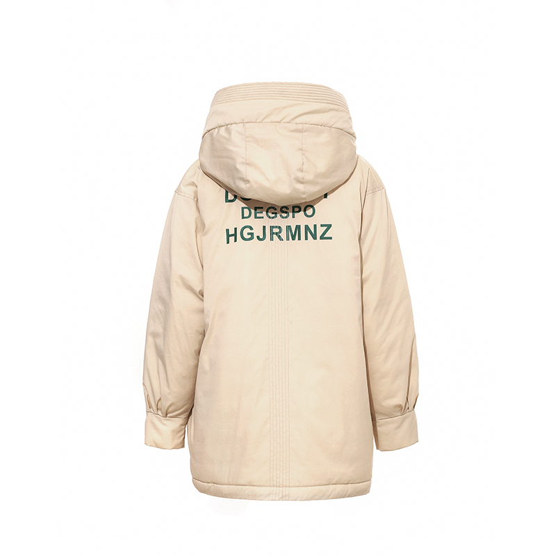 Hölgyek. Midi-hosszú kabát nagy csuklyával.