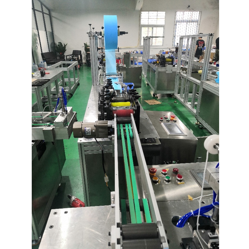 Eldobható automatikus maszk gép