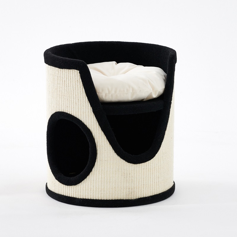 CAT TREE 1