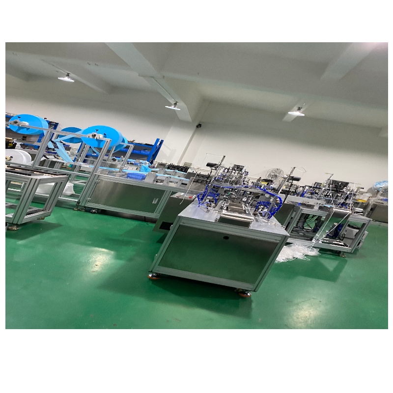 Eldobható álarcos gép